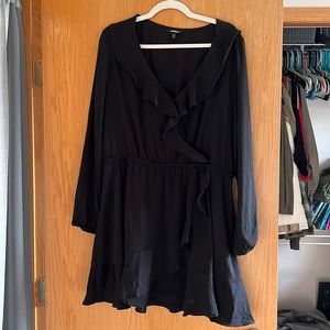Black long sleeve dress